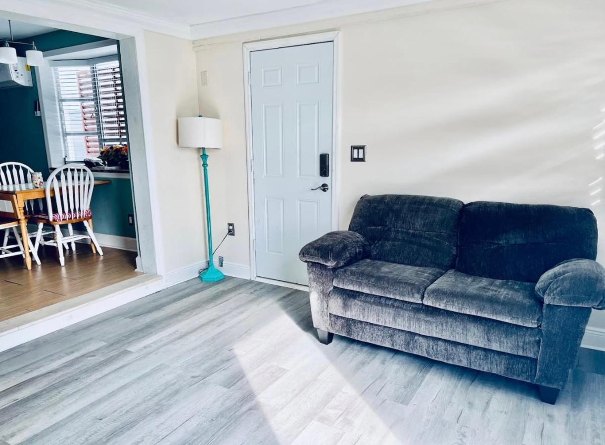 Cheerful Home With One Bedroom 珊瑚角 外观 照片