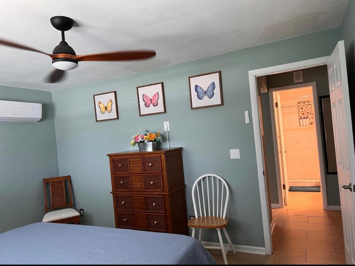 Cheerful Home With One Bedroom 珊瑚角 外观 照片