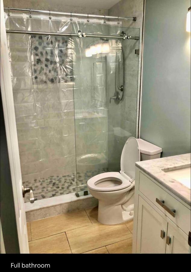 Cheerful Home With One Bedroom 珊瑚角 外观 照片